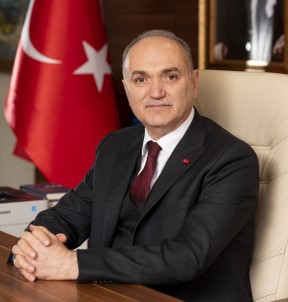 Baskan Özlü'den 99. Yil Mesaji