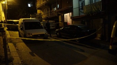 Cinnet Getiren Kadin Kocasini Öldürdü