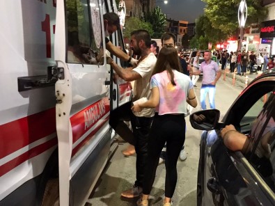 Elazig'da Biçakli Kavga Açiklamasi 2 Yarali