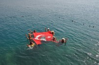 Finike'de Kadinlar, Denizde Türk Bayragi Açti