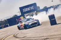 Red Bull Car Park Drift'te Berfu Tutumlu Mutlu Sona Ulasti