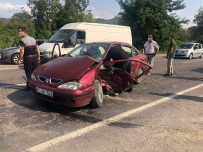 Zonguldak'ta Trafik Kazasi Açiklamasi 2 Yarali