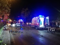 Izmir'de Polis Araci Ile Otomobil Çarpisti Açiklamasi 1 Sehit, 1'I Polis 4 Yarali