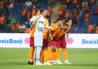 Galatasaray'da 5 Degisiklik