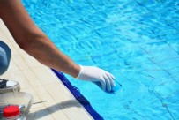 MİDE ENFEKSİYONLARI - Havuzdan bulaşabilecek enfeksiyonlar nelerdir? Havuz enfeksiyonu belirtileri nelerdir?