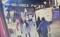 (Özel) Istanbul'da Korkunç Cinayet Kamerada Açiklamasi Izmarit Kavgasinda Çakiyla Kalbinden Biçakladi