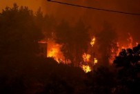 Yunanistan’daki yangın kontrol altına alınamıyor! “Şimdiye kadar görülmemiş bir kabus”