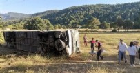 Muğla'da turistleri taşıyan otobüs ile öğrenci servisi çarpıştı: Ölü ve yaralılar var...