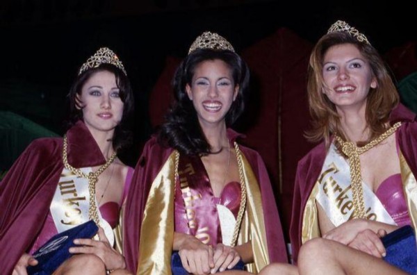 Çağla Şikel'den flaş Miss Turkey açıklaması!