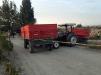 Akhisar'da Traktör Kazasi Açiklamasi 1 Ölü