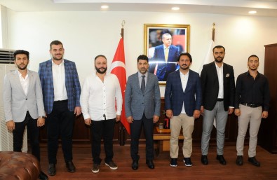 ADÜ Rektörü Aldemir, AK Parti Genel Merkez Gençlik Kollari'ni Agirladi