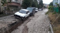 Ankara'da Tir Demir Bariyerlere Çarpti Açiklamasi 1 Yarali