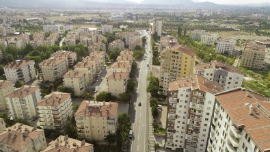 Yenilenen Çimenli Caddesi Talas'a Fark Katti