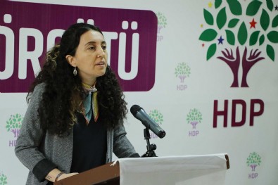 HDPKK Sözcüsü Ebru Günay'dan CHP ve İP'e 'bizsiz olmaz' mesajı