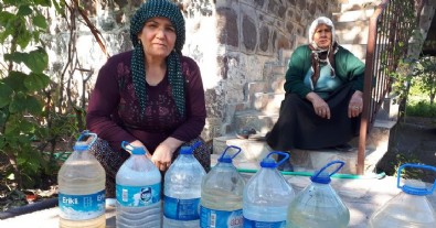 Ödülü bırak başkan, çamur akan suya bak! Başkentte çamurlu su skandalı