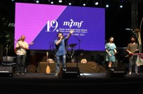 Ezginin Günlügü Sevenleriyle Bulustu