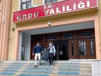 Kalacak Yeri Olmayan Ögrenciler, Vali Sonel'in Girisimleriyle Kiralanan Otellerde Misafir Edilecek