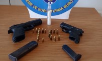 Polisin Takibe Aldigi Süphelilerden Uyusturucu Ve Silah Çikti