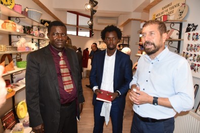 Sindirgi Dünyaya Örnek Oluyor