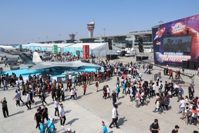 TUSAS Bu Yil Da TEKNOFEST'te Ilklere Imza Atacak