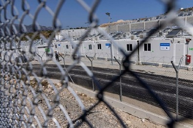 Yunanistan'da hapishane değil mülteci kampı: Elektronik kelepçeyle girebiliyor termal kameralarla izleniyorlar