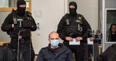 Alman Polisinden Skandal Olay! Hapisteki Teröriste Bunları Yolladı!