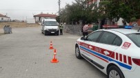 Aksaray Jandarmadan Ögrenci Servislerine Siki Denetim