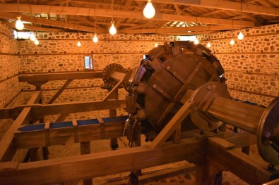 Bir Sehrin Su Ihtiyacini Karsiliyordu, 4 Asirdir Ayakta Duruyor