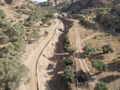 Nazilli Belediyesi Yagmur Taskinlarina Karsi Önlemlerini Sürdürüyor