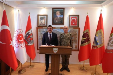 Vali Sariibrahim'den Tuggeneral Özbakir'a Iade-I Ziyaret
