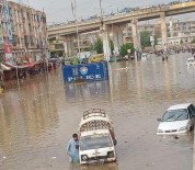 Muson Yagmurlari Pakistan'da Sele Neden Oldu