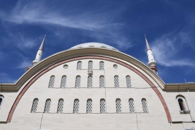 Konya Büyüksehir Belediyesi Camilere Kus Evleri Yerlestirdi
