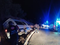 Nemrut Dagina Çikan Üniversite Ögrencileri Kaza Yapti Açiklamasi 10 Yarali