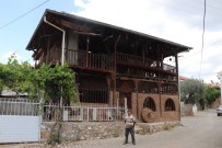 Baba Ocagina Dönen Gurbetçi, Ata Yadigariyla Köyüne Müze Kurdu