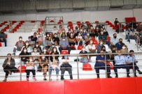 Bayrakli Belediyesi Çalisanlarina Temel Afet Bilinci Egitimi