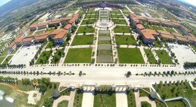 DPÜ'de 560 Gün Sonra Yeniden Yüz Yüze Egitim Basladi