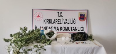 Kirklareli'nde 2 Kilogram Kubar Esrar Ele Geçirildi Açiklamasi 2 Gözalti