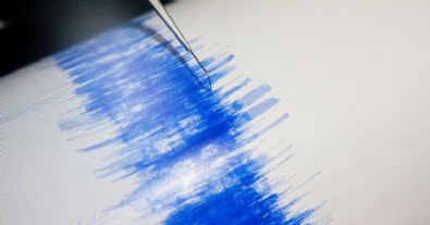 Yunanistan'da şiddetli deprem!