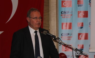 CHP Genel Baskan Yardimcisi Ve Parti Sözcüsü Faik Öztrak, Ekonomi Masasinda Konustu