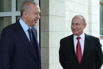 Putin'den Başkan Erdoğan'a Sputnik V aşı önerisi