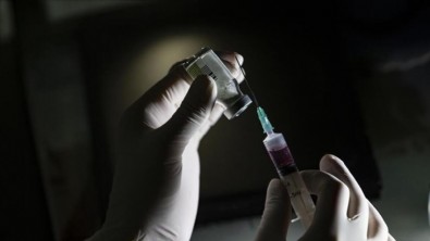 Sağlık Bakanlığı'ndan 'Aşıların yan etkileri izlenmiyor' iddiasına yanıt
