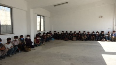 İçişleri'nden 'Kaçak göçmen' açıklaması!