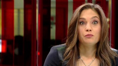 Nevşin Mengü'nün canlı yayında geğirmesi olay oldu! 'Fazla fon gaz yapmış'