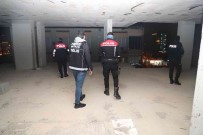 225 Polisle 'Huzurlu Sokaklar' Uygulamasi