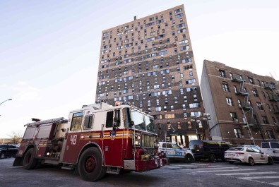 ABD'de 19 Katli Apartmanda Çikan Yanginda Ölü Sayisi 17 Olarak Güncellendi