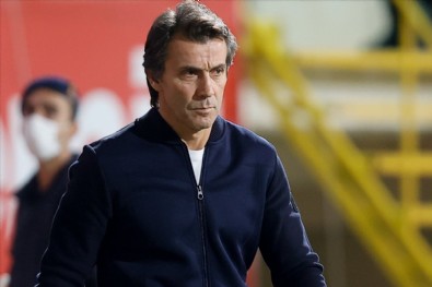 Bülent Korkmaz Kimdir? Galatasaray Teknik Direktörü Bülent Korkmaz Mı Olacak?