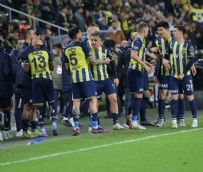 Kanarya evinde 3 puan istiyor! Fenerbahçe - Adana Demirspor maçında 11'ler belli oldu