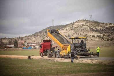 Kütahya'da Beton Asfalt Çalismalari