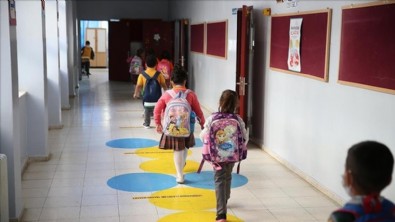 Milli Eğitim Bakanlığı özel okulların fahiş zam uygulamasını durdurdu