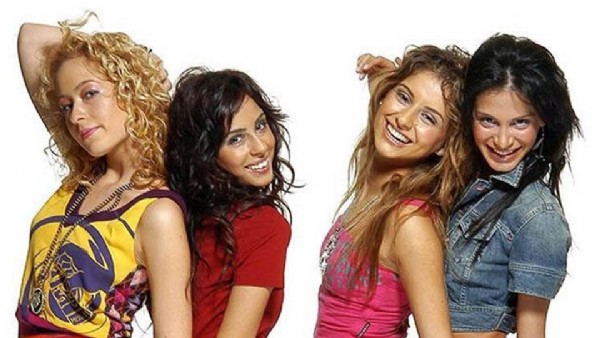 Hepsi grubunun sarışın Gülçin Ergül'ü kazada sevgilisi Erdal Şeyda Lafçı'yı kaybetmişti... Grup üyelerinden Cemre Kemer süreci anlattı